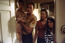 The family that fights ghosts together stays together in Tobe Hooper's Poltergeist (1982)
